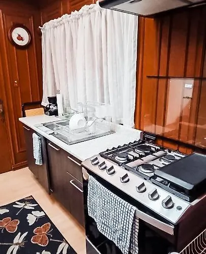 C.-habitacion Con Bano Privado / Centro De Coyoacan Mexico City